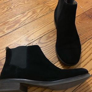 Lucky brand suede ankle bootie